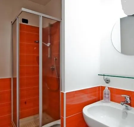فندق مبيت وإفطار Tra Gianicolo E Trastevere 4*