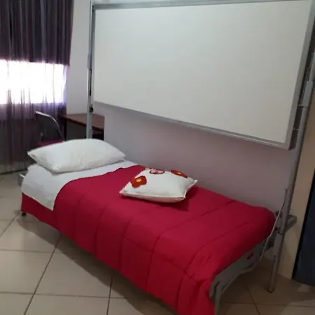 Tra Gianicolo E Trastevere فندق مبيت وإفطار روما