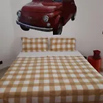 Tra Gianicolo E Trastevere Bed and Breakfast 4*