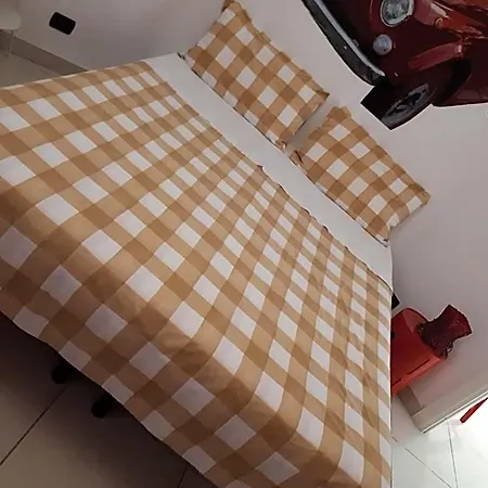 Tra Gianicolo E Trastevere 4*