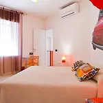 Tra Gianicolo E Trastevere Řím