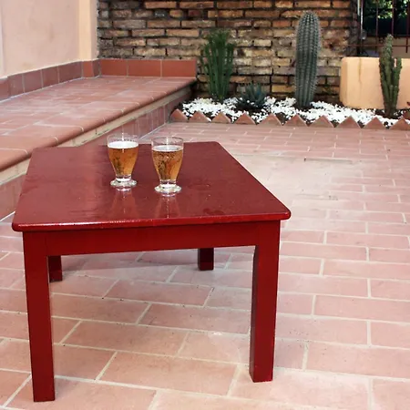 Tra Gianicolo E Trastevere רומא